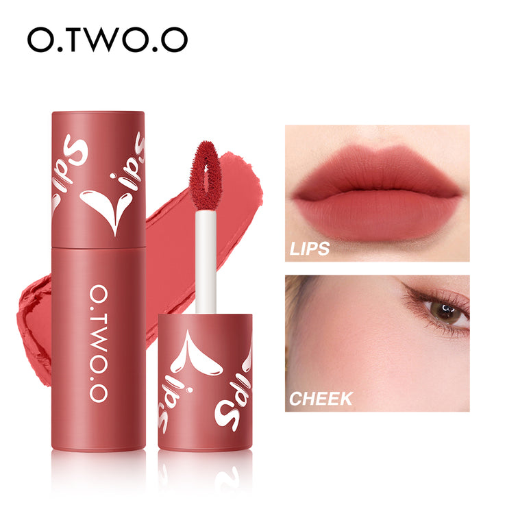 O.TWO.O Pick Me Up Lipgloss