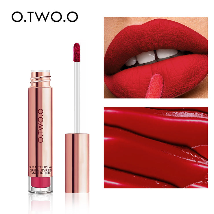 O.TWO.O VELVET MATTE LIP LACQUER