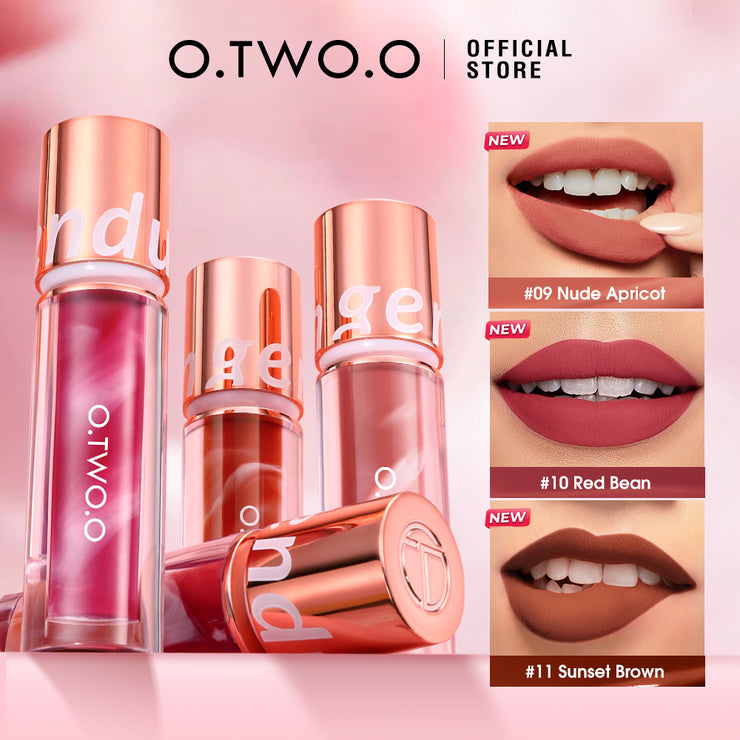 O.TWO.O ULTRA STAY LOLEPOP LIPSTICK