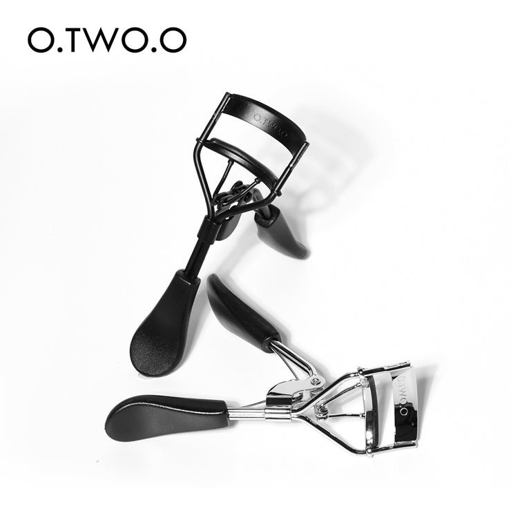 O.TWO.O Lashes Black & Silver Curler