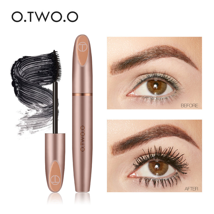 O.TWO.O Volume & Curling Mascara